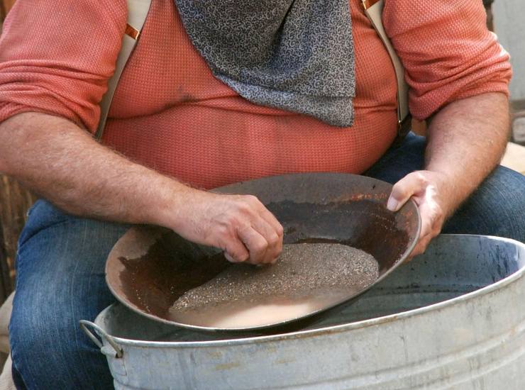 cercatori d'oro in italia