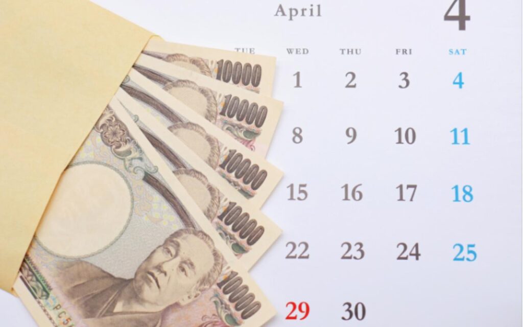 Stipendi maggio, 333€ in più ma il Fisco te ne toglie il doppio a maggio: NON toccare questi soldi | È una trappola di Stato